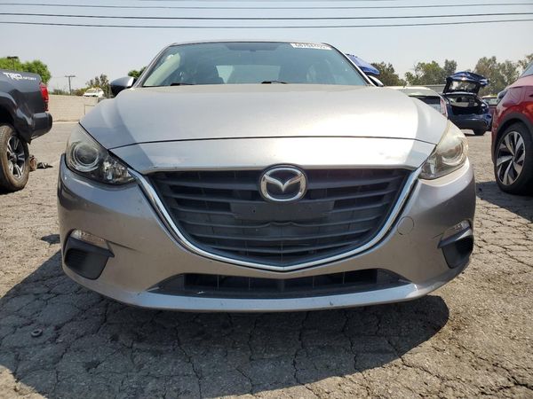 2016 MAZDA 3