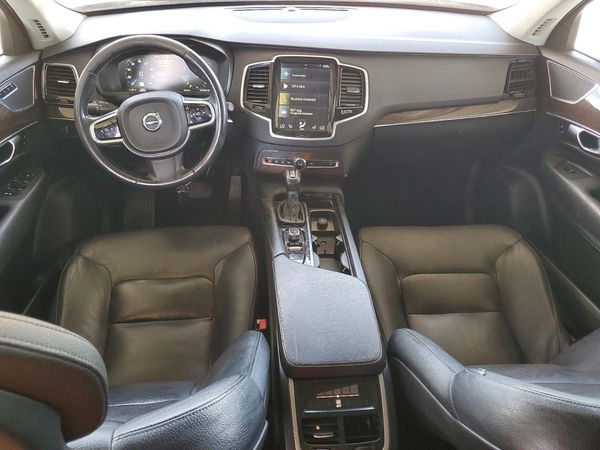 2016 VOLVO XC90 SV42 Momentum
