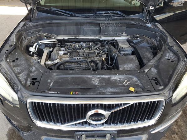 2016 VOLVO XC90 SV42 Momentum
