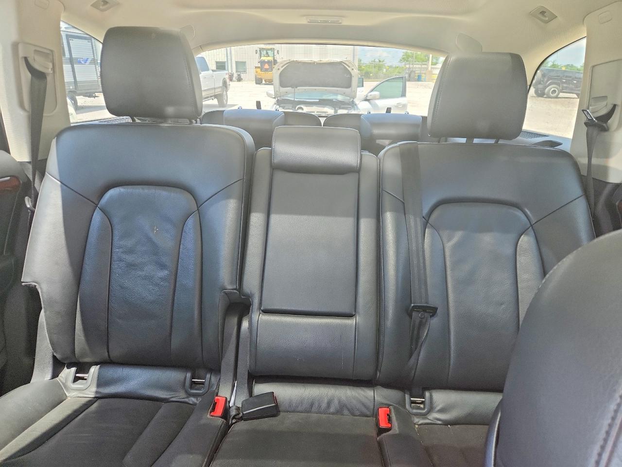 2013 AUDI Q7 Premium Plus