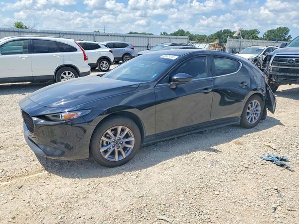 2022 MAZDA 3