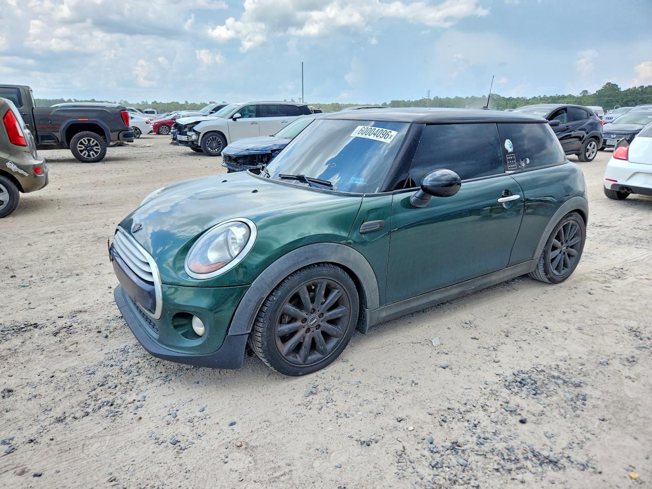 2015 MINI COOPER