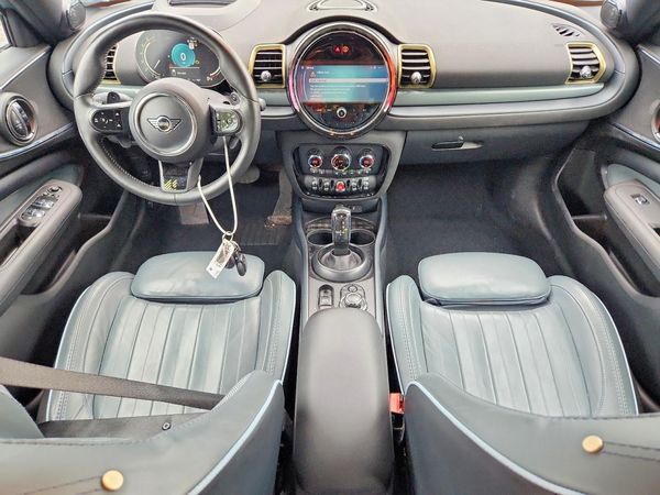 2023 MINI COOPER