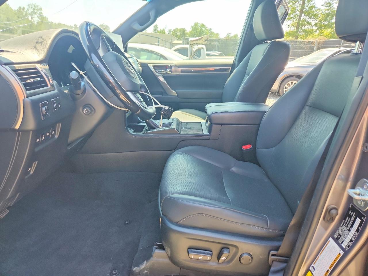 2022 LEXUS GX 460 Premium