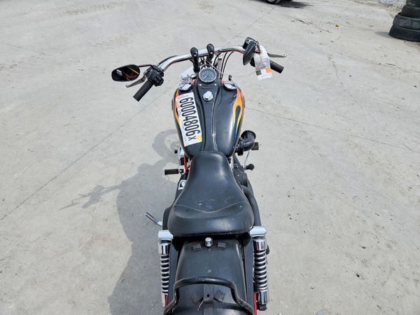 2015 HARLEY-DAVIDSON FXDWG