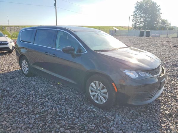 2018 CHRYSLER PACIFICA