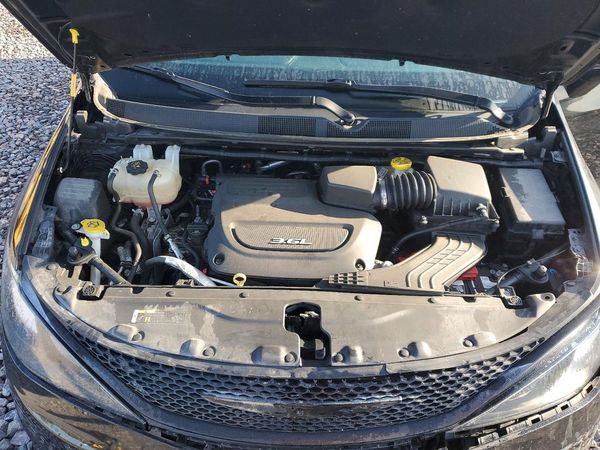 2018 CHRYSLER PACIFICA