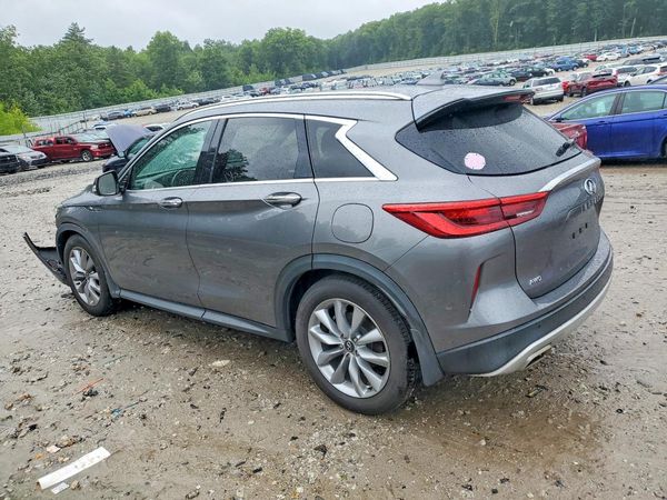 2021 INFINITI QX50 Essential