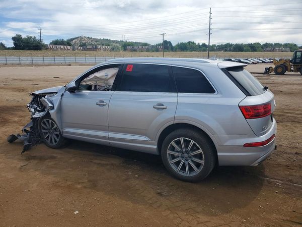 2018 AUDI Q7 quattro Prestige