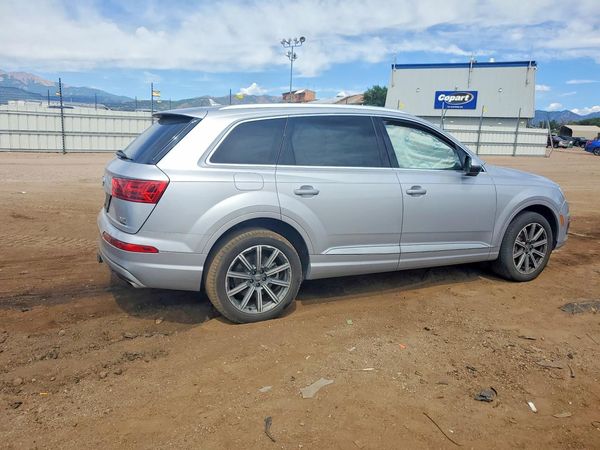 2018 AUDI Q7 quattro Prestige