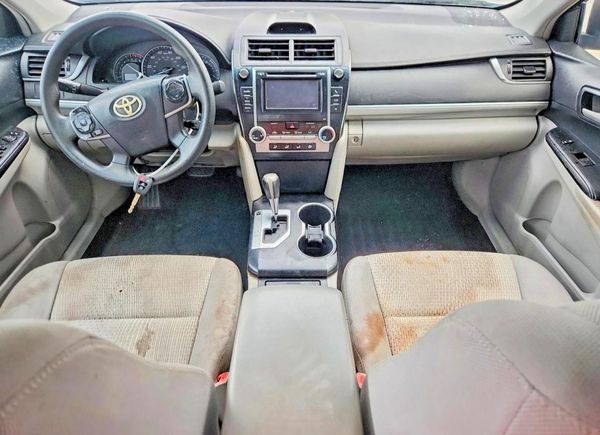 2014 TOYOTA CAMRY