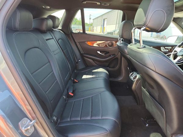 2017 MERCEDES-BENZ GLC