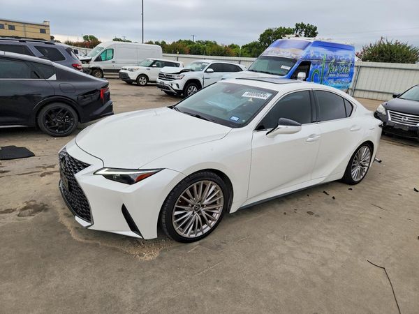 2022 LEXUS IS