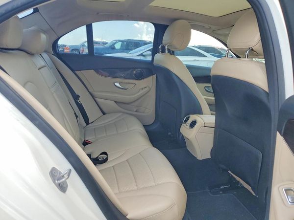2018 MERCEDES-BENZ C C300