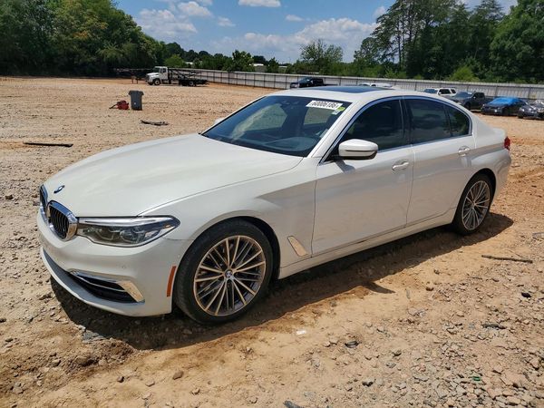 2019 BMW 530