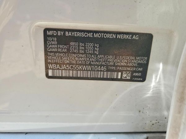 2019 BMW 530