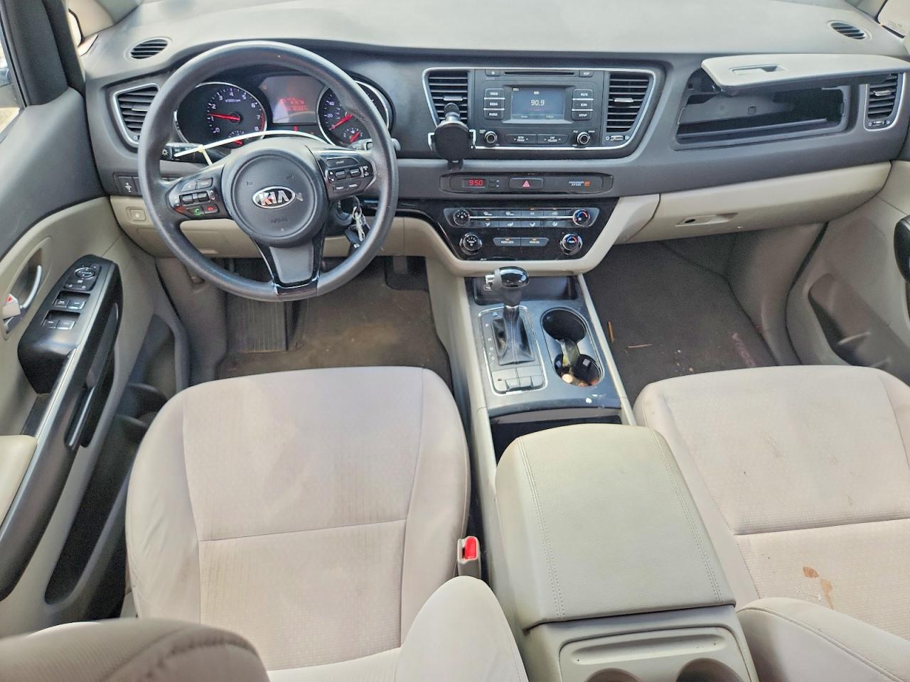 2016 KIA SEDONA L - Low level
