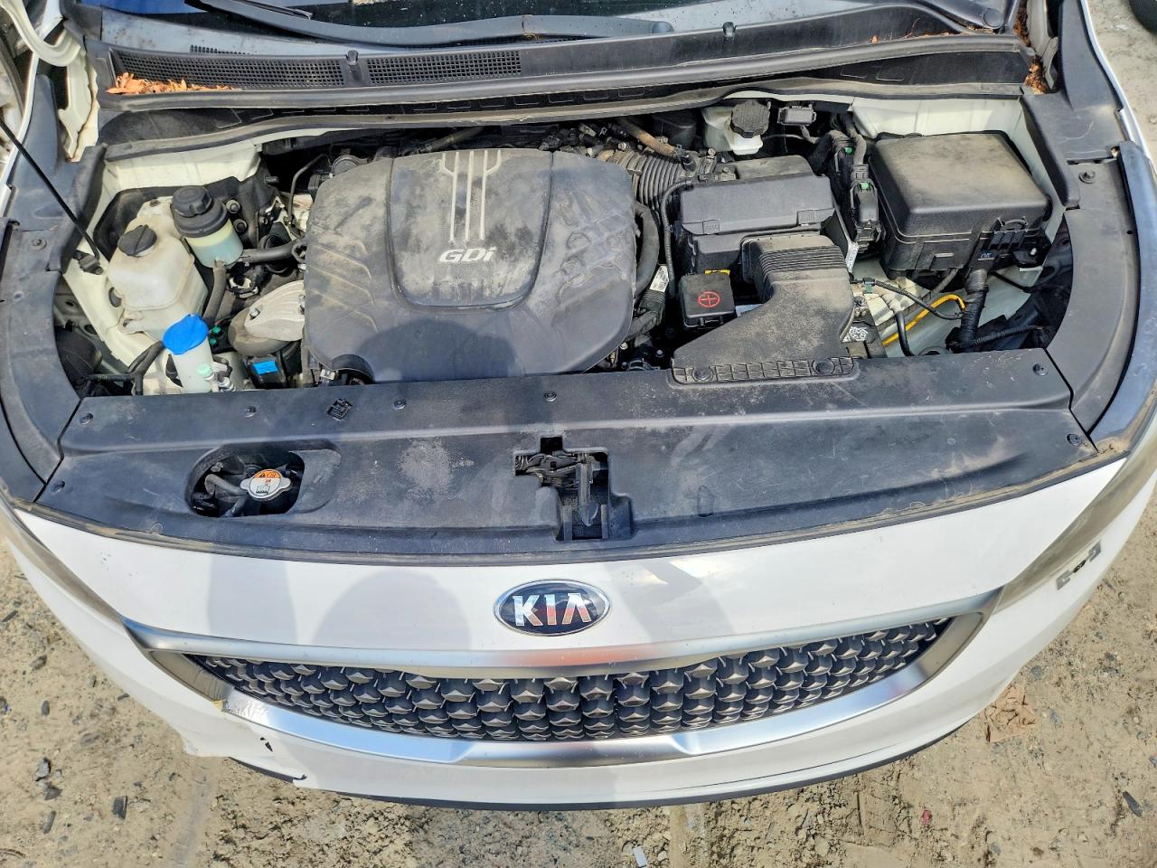 2016 KIA SEDONA L - Low level