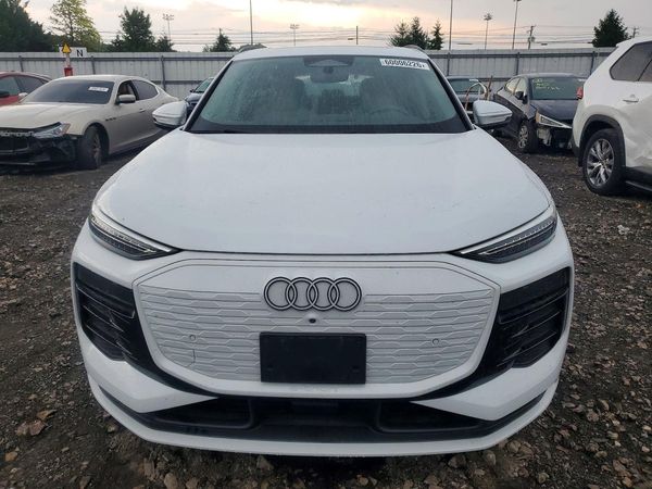 2025 AUDI Q6 E-TRON