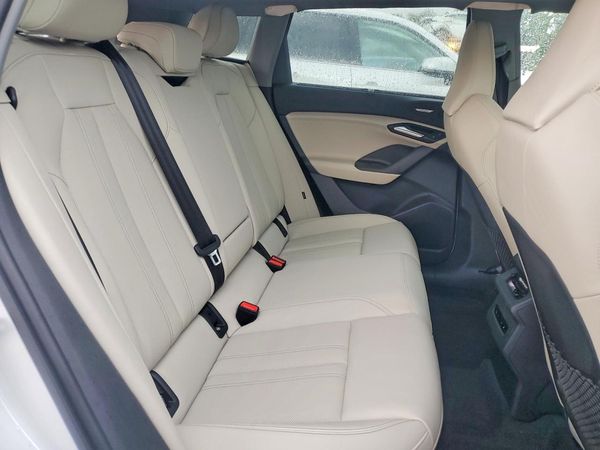 2025 AUDI Q6 E-TRON