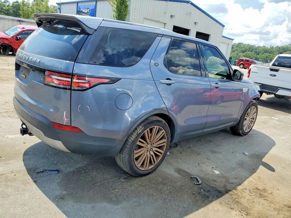 2018 LAND ROVER DISCOVERY HSE Luxury