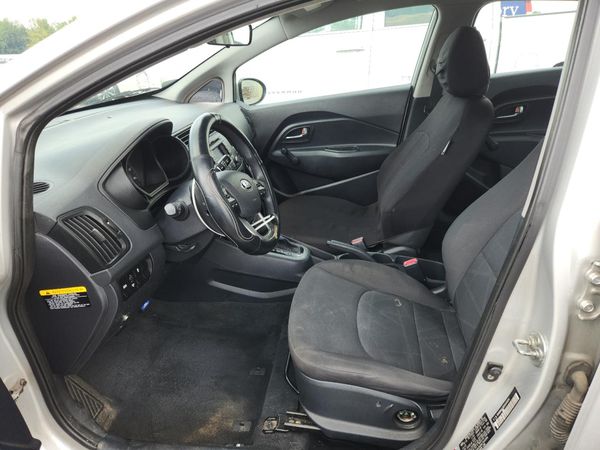 2013 KIA RIO LX