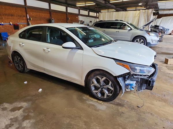 2021 KIA FORTE FE, LXS