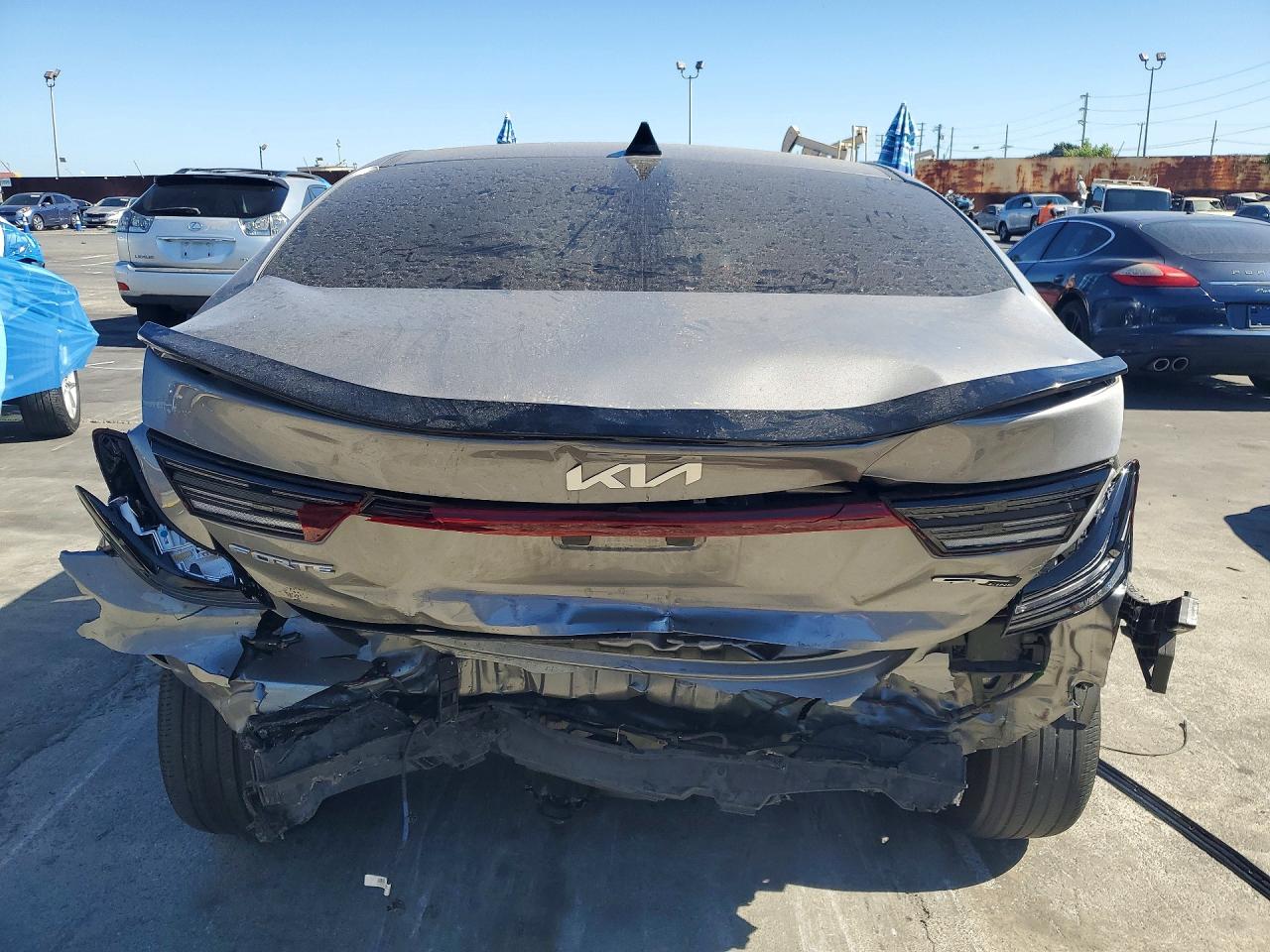 2023 KIA FORTE GT Line