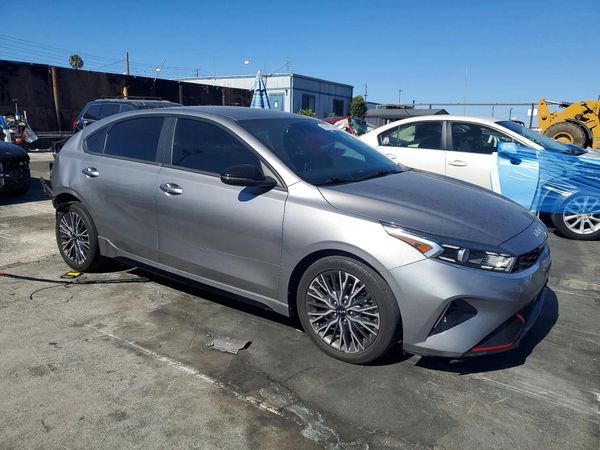2023 KIA FORTE GT Line
