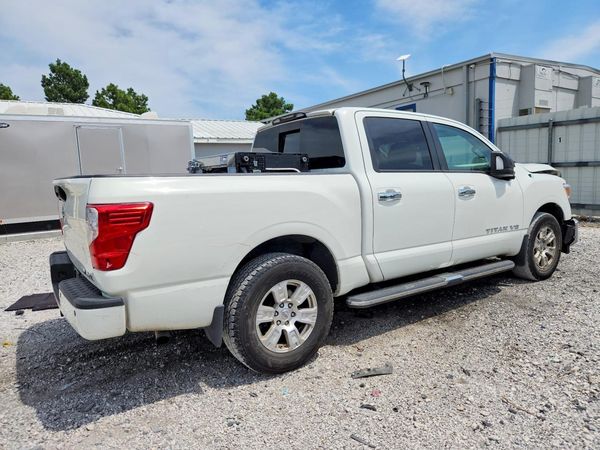 2019 NISSAN TITAN