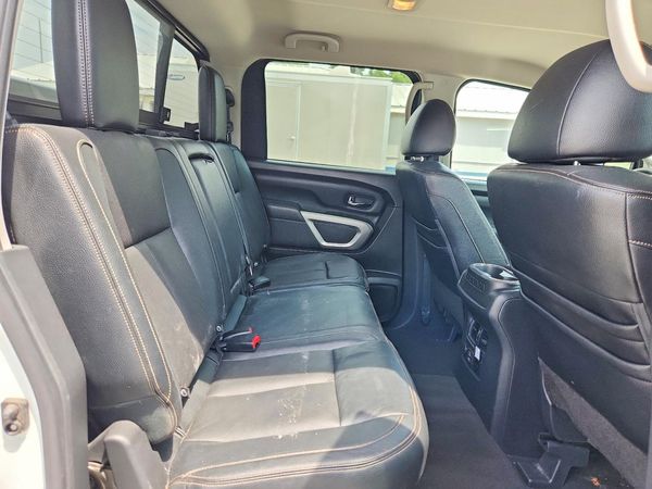 2019 NISSAN TITAN
