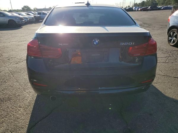 2018 BMW 320 xDrive SA