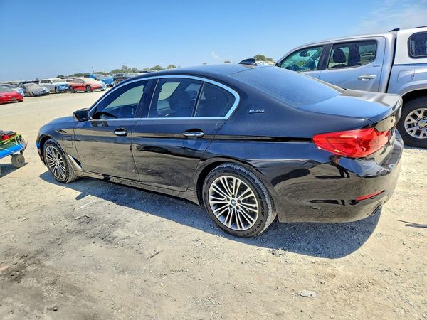 2018 BMW 530E