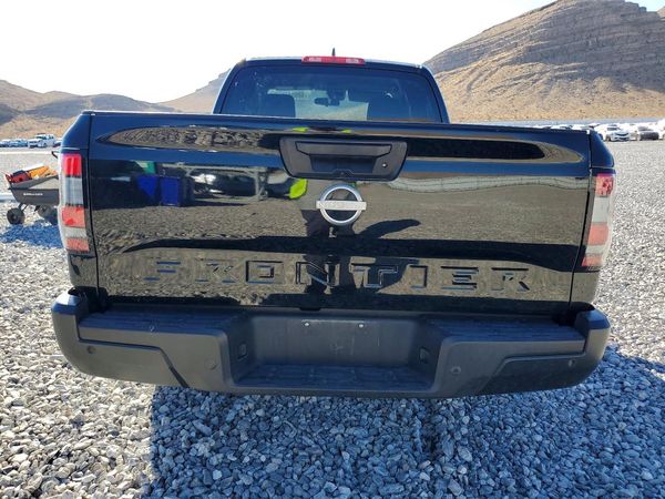 2022 NISSAN FRONTIER