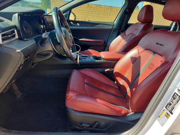 2022 KIA K5