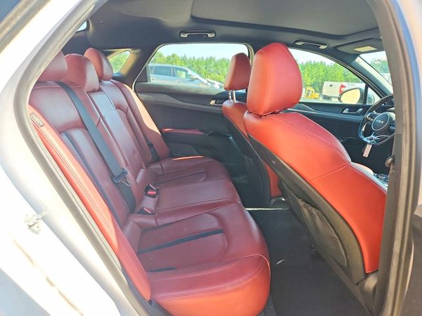 2022 KIA K5