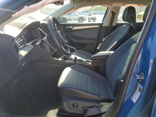 2025 VOLKSWAGEN JETTA SE
