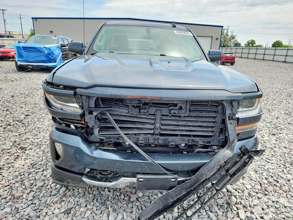 2018 CHEVROLET SILVERADO LT