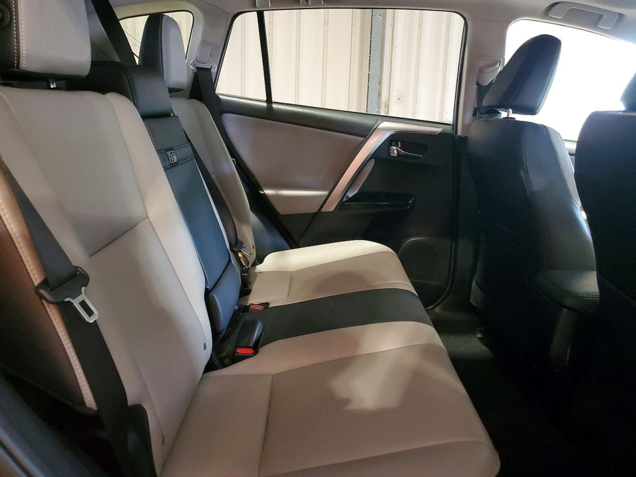 2017 TOYOTA RAV4 HV Ltd Hybrid
