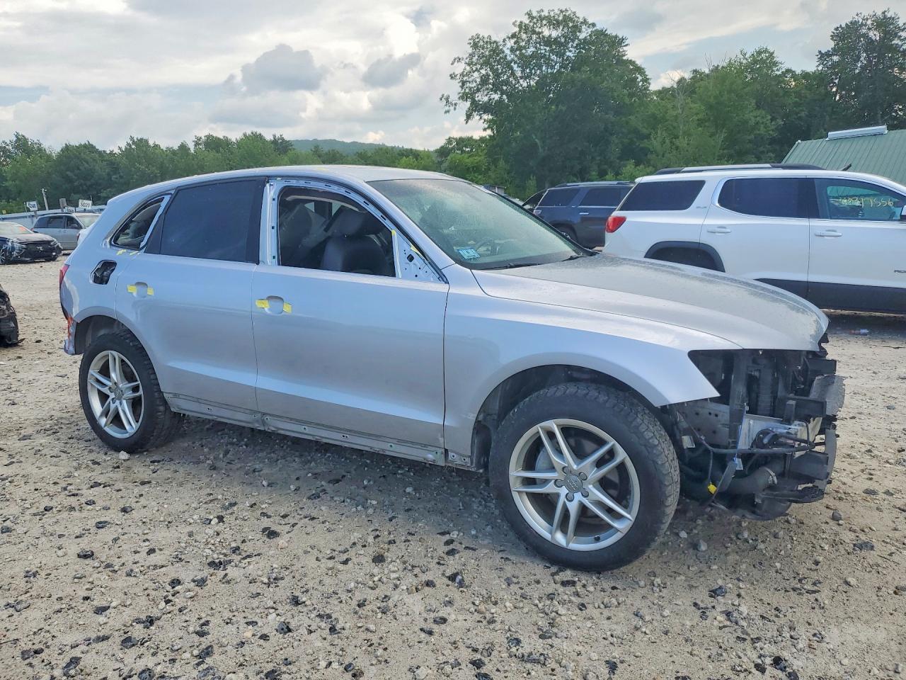 2016 AUDI Q5 quattro Premium Plus