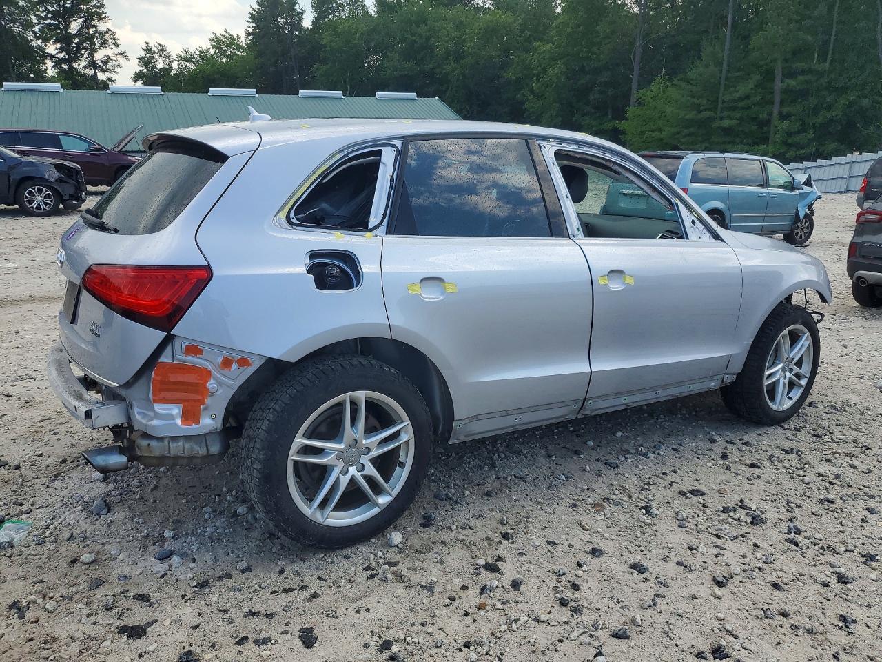 2016 AUDI Q5 quattro Premium Plus