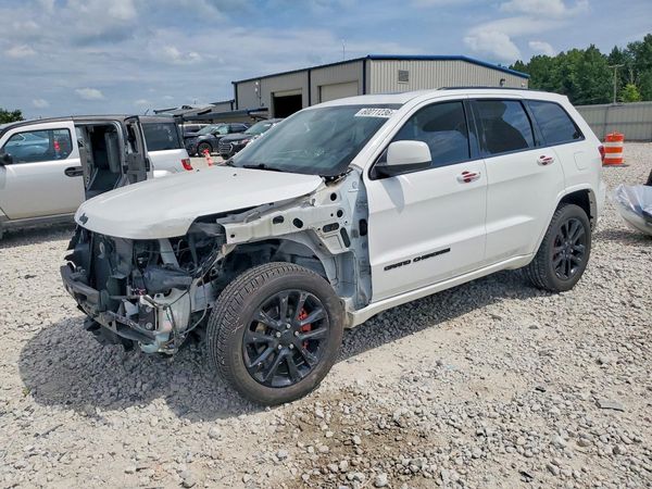 2020 JEEP GRAND CHEROKEE LAREDO 4X4