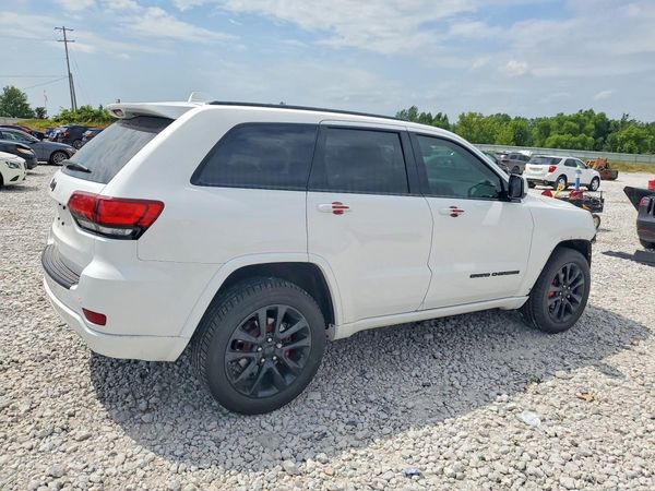2020 JEEP GRAND CHEROKEE LAREDO 4X4