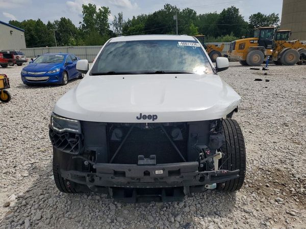 2020 JEEP GRAND CHEROKEE LAREDO 4X4