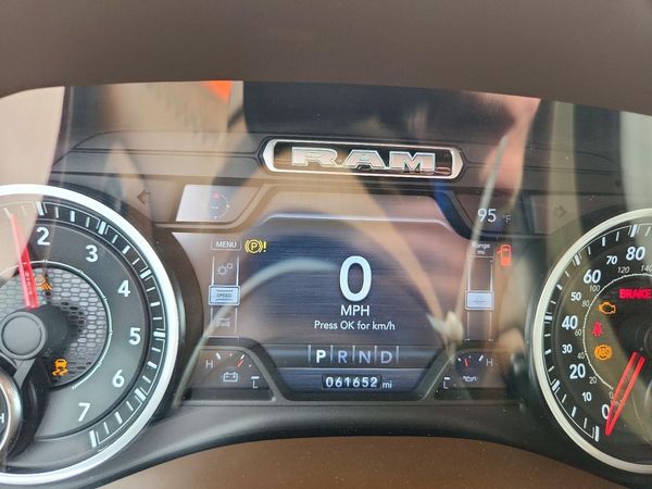 2019 RAM 1500 LARAMIE CREW CAB 4X4
