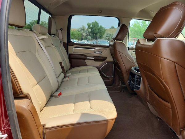 2019 RAM 1500 LARAMIE CREW CAB 4X4