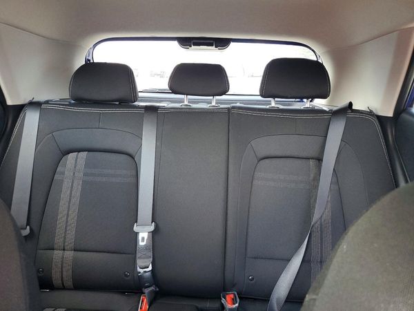 2025 HYUNDAI VENUE SEL, Limited