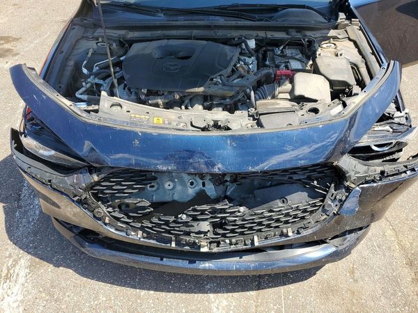 2024 MAZDA 3 Select Sport Package