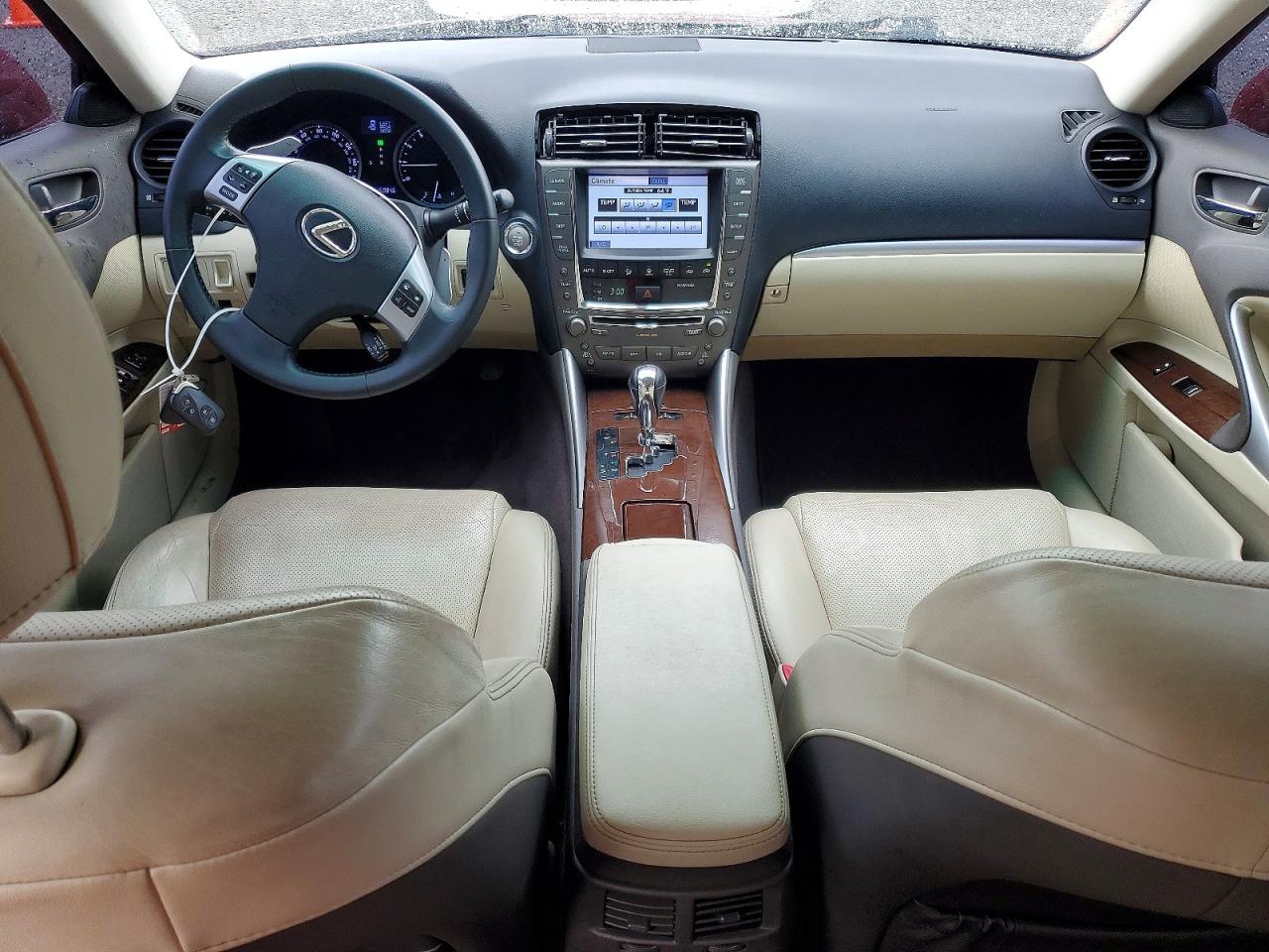 2011 LEXUS IS 250C