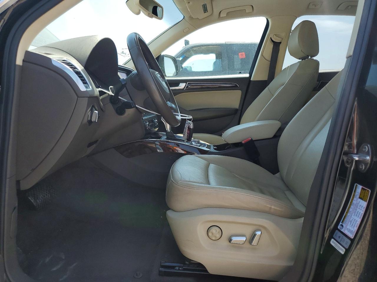 2016 AUDI Q5 quattro Premium Plus